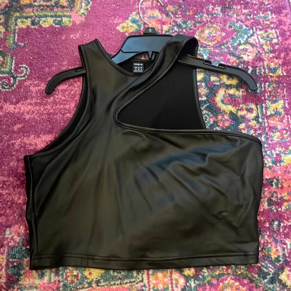 black asymmetrical top from shein